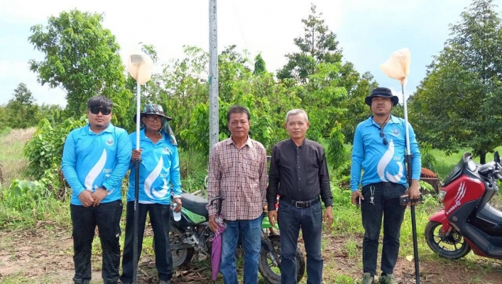 สทน.6 ลงพื้นที่ดำเนินการสำรวจความเหมาะสมโครงการอนุรักษ์ และฟื้นฟูแหล่งน้ำสระน้ำสาธารณประโยชน์ บ้านวังไม้แดงใน หมู่ที่ 6 ตำบลสามพี่น้อง อำเภอแก่งหางแมว จังหวัดจันทบุรี