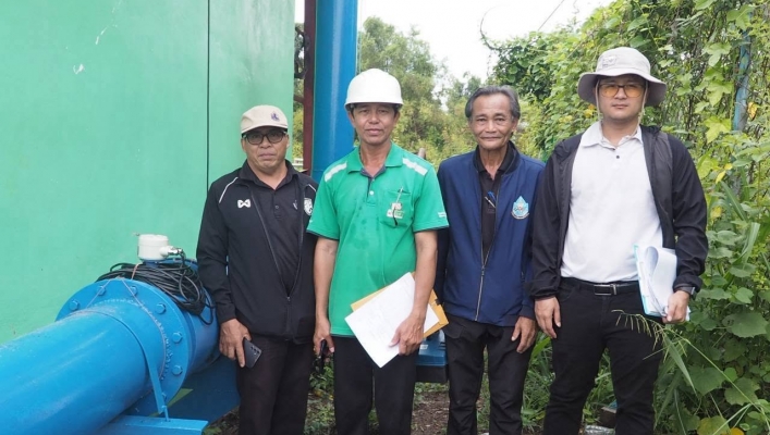 สทน.6  ลงพื้นที่ดำเนินการร้อยลวดประทับตราเม็ดตะกั่วกับเครื่องมือวัดปริมาณน้ำของ บริษัท  อินเตอร์ แปซิฟิค เปเปอร์ จำกัด