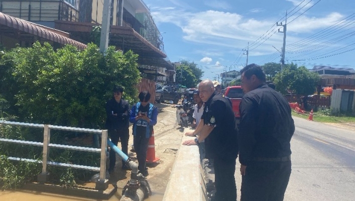 สทน.7 ติดตั้งเครื่องสูบน้ำขนาดใหญ่ 24 นิ้ว ในชุมชนท้าวอู่ทอง อ.เมืองราชบุรี เพื่อเร่งระบายน้ำออกจากพื้นที่ชุมชน ช่วยเหลือประชาชนกว่า 12,000 ครัวเรือน