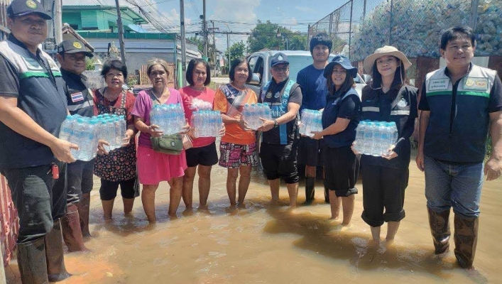 รมว.สุชาติ สั่งเร่งช่วยน้ำท่วมทุกพื้นที่เต็มกำลัง กรมทรัพยากรน้ำ – สทน.1 เดินหน้าภารกิจ “ทส.หนึ่งเดียว” ส่ง Hydro Flow 16 นิ้ว เร่งระบายสลกบาตร-กำแพงเพชร ช่วย 900 ครัวเรือน 1,000 ไร่ พร้อมน้ำดื่ม 1,000 ขวด